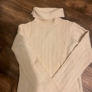 Brooks Brothers 346 sweater